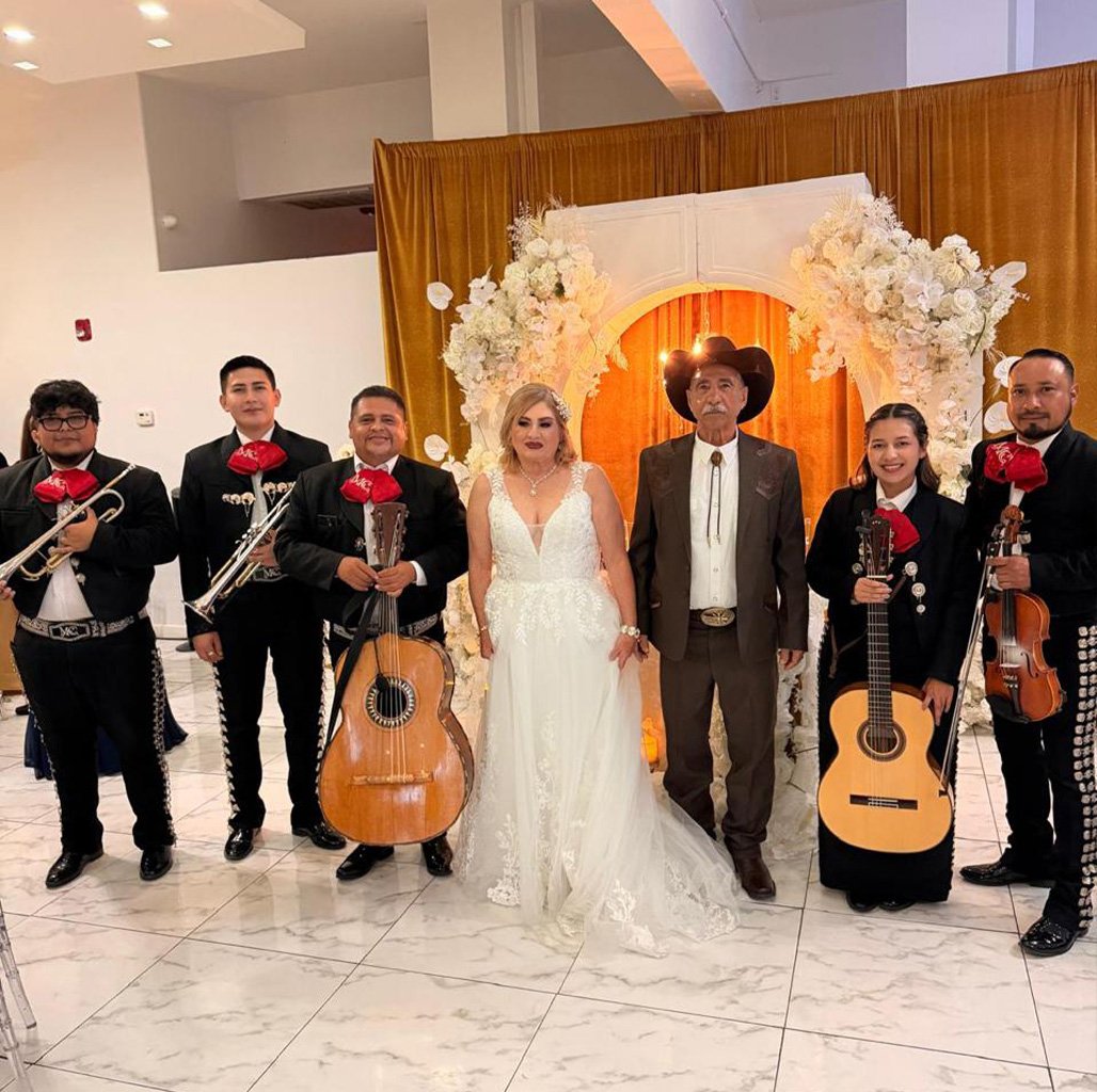 Presentación Mariachi Cihualteco