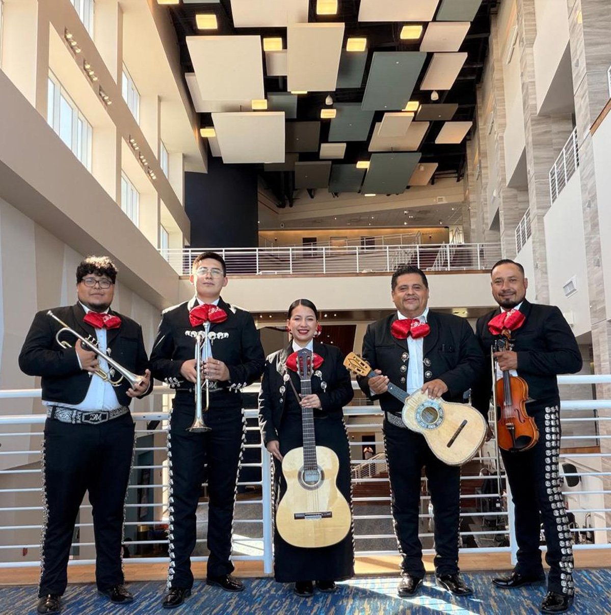 Mariachi Cihualteco en McAllen TX